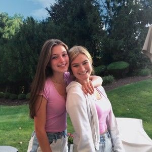 Meet your Posher, Macy